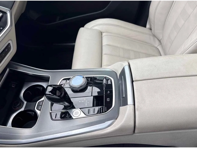 BMW X5 xDrive40i/M-Pack/Laser/H&K/Pano/Head Up/360 - автомобили, коли, обяви за нови и употребявани 10