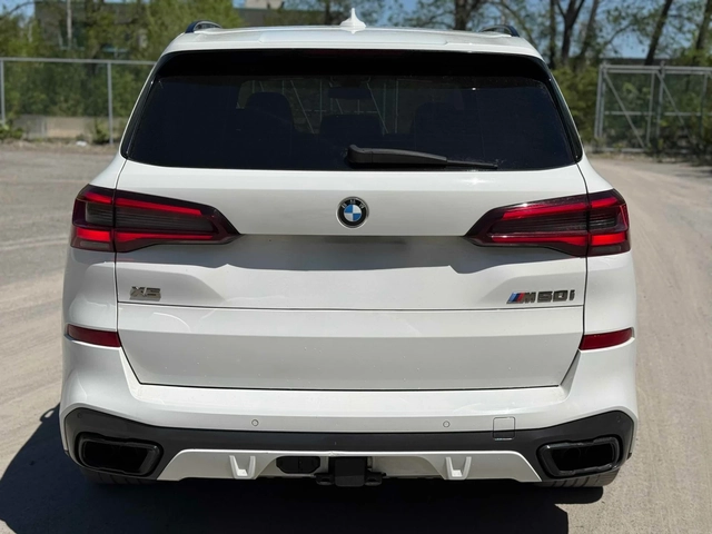 BMW X5 M50i * ОБДУХВАНЕ * ПАНОРАМА * HARMAN KARDON - автомобили, коли, обяви за нови и употребявани 3