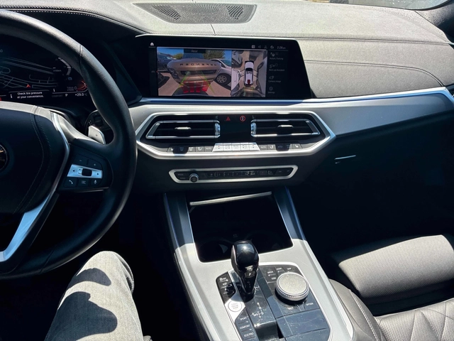 BMW X5 xDrive40i * CARFAX * АВТО КРЕДИТ * - автомобили, коли, обяви за нови и употребявани 7