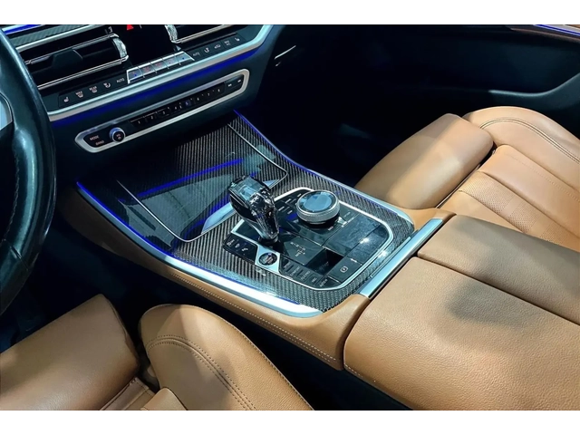 BMW X5 xDrive40i Premium Essential // M-sport / - автомобили, коли, обяви за нови и употребявани 6