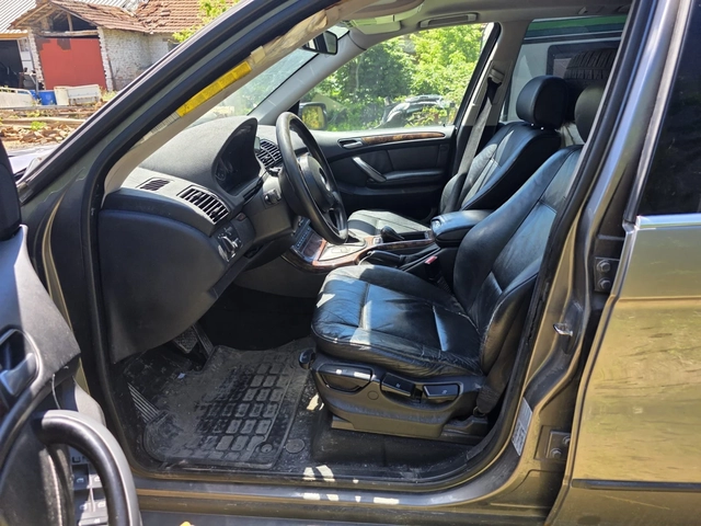 BMW X5 3.0d 218K.C. НА ЧАСТИ - автомобили, коли, обяви за нови и употребявани 6