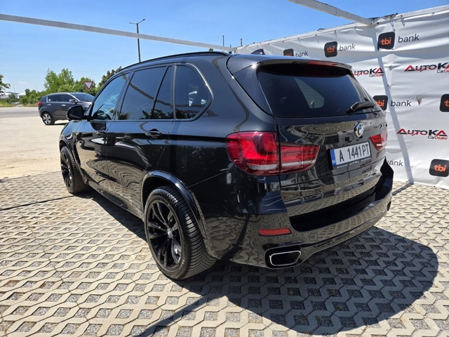 BMW X5 3.0i-306кс= M Package= H&K= Pano= Digital= SOFT - автомобили, коли, обяви за нови и употребявани 4