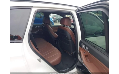 BMW X5 xDrive50i* M-SPORT* LASER* Bowers&Wilkins* МАСАЖИ* - автомобили, коли, обяви за нови и употребявани 7