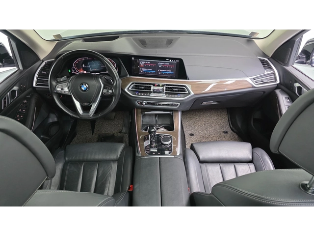 BMW X5 xDrive30d xLine - автомобили, коли, обяви за нови и употребявани 7