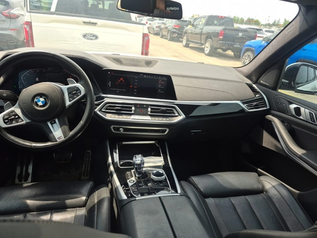 BMW X5 Drive40i - автомобили, коли, обяви за нови и употребявани 8