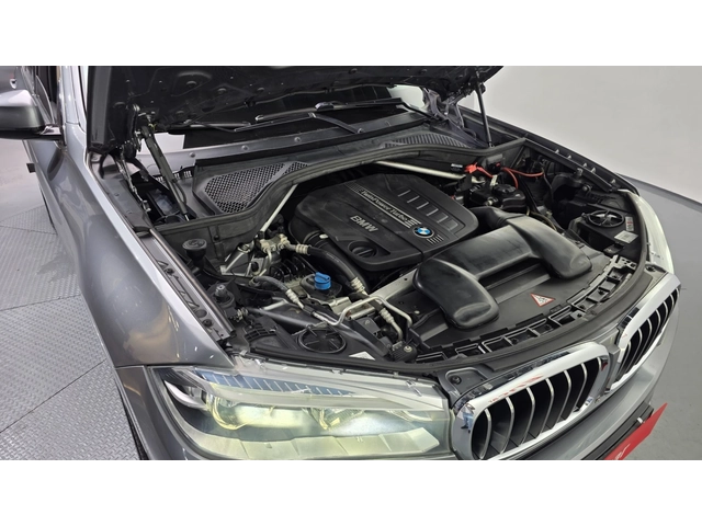 BMW X5 xDrive30d | HUD | 360  Камера | Панорама - автомобили, коли, обяви за нови и употребявани 4