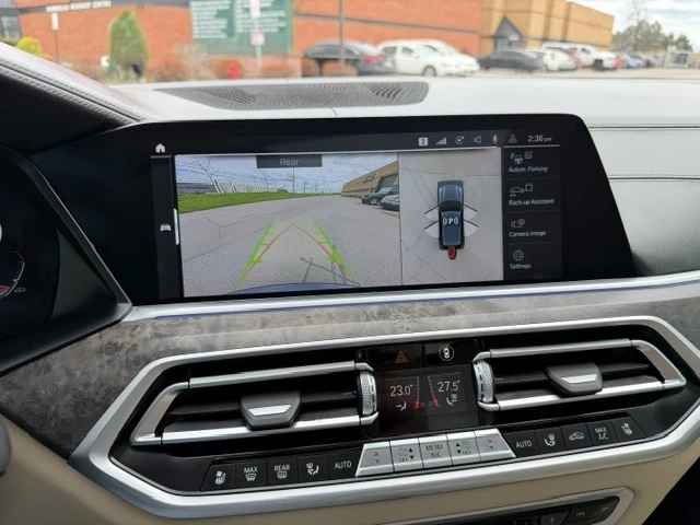 BMW X5 xDrive 40i/Crystal Package/Laser Lights/Air Suspen - автомобили, коли, обяви за нови и употребявани 9