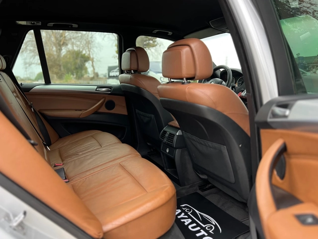 BMW X5 30d= xDrive= M-pack= - автомобили, коли, обяви за нови и употребявани 12