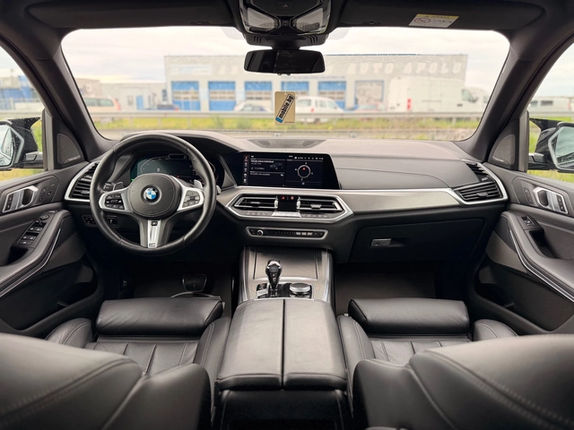 BMW X5 30d= xDrive= M-performance Aero Pack= harman/kardo - автомобили, коли, обяви за нови и употребявани 9