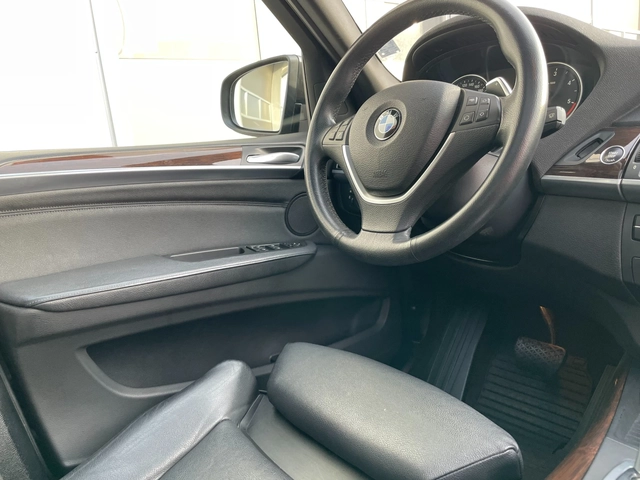BMW X5 4.0d Xd Реален пробег - автомобили, коли, обяви за нови и употребявани 14