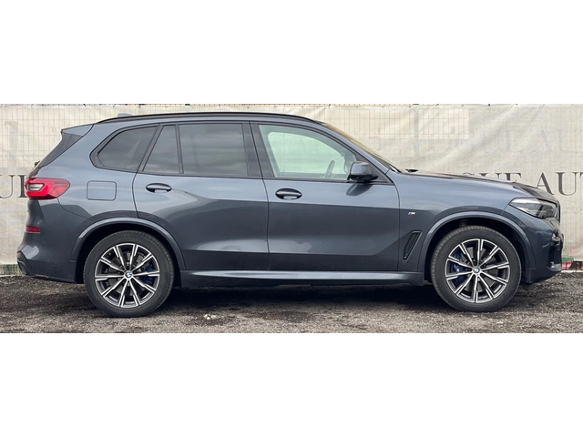 BMW X5 45e* M-Pack* AIR* H/K* MEMORY* KEYLESS GO - автомобили, коли, обяви за нови и употребявани 4