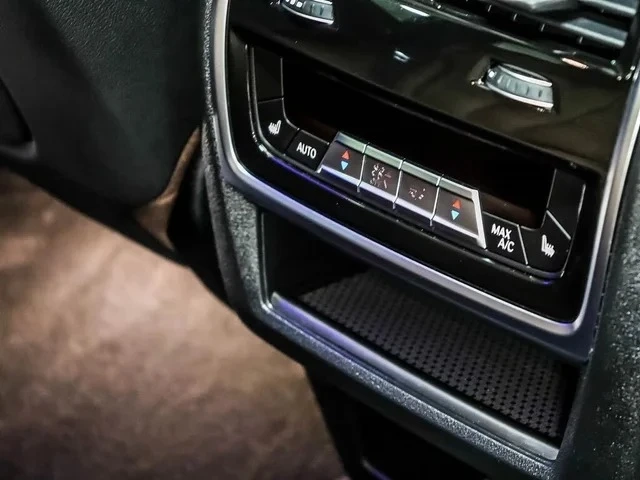 BMW X5 xDrive40i AWD | M Sport | HUD | Панорама - автомобили, коли, обяви за нови и употребявани 11
