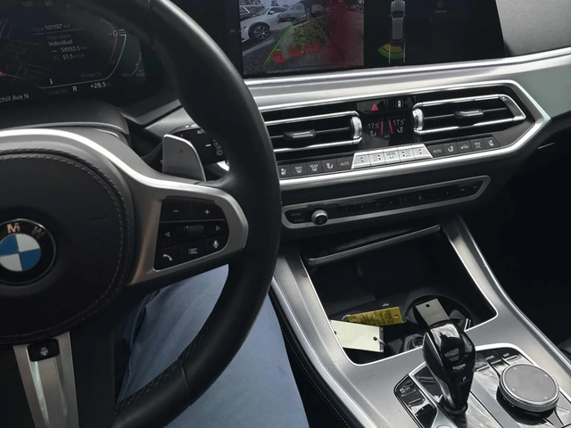 BMW X5 xDrive40i | M Sport | Sky Lounge | HUD | Harman/Ka - автомобили, коли, обяви за нови и употребявани 7