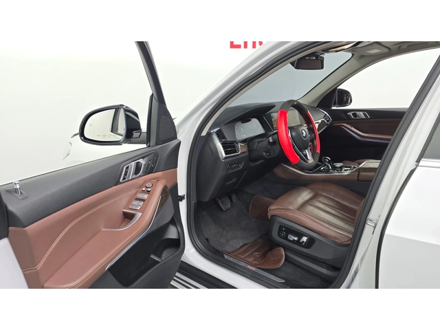 BMW X5 xDrive 30d xLine | HUD | Адаптивен круиз | Панорам - автомобили, коли, обяви за нови и употребявани 9
