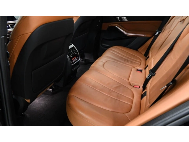 BMW X5 xDrive40i | M Sport | HUD | Harman Kardon | Soft C - автомобили, коли, обяви за нови и употребявани 9