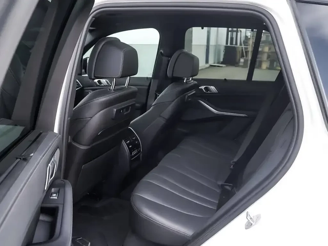 BMW X5 xDrive40i | M Sport | HUD | Harman Kardon | - автомобили, коли, обяви за нови и употребявани 14