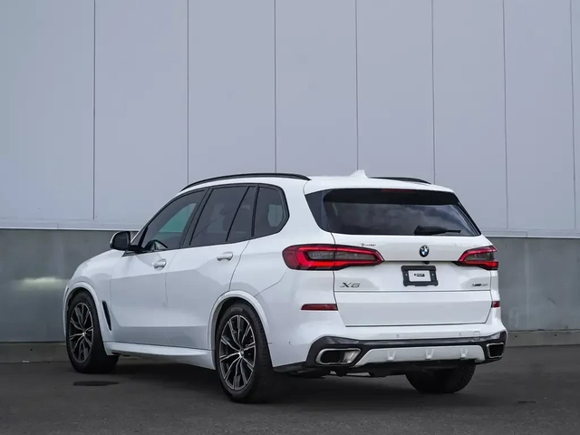 BMW X5 xDrive40i | M Sport | HUD | Harman Kardon | - автомобили, коли, обяви за нови и употребявани 5