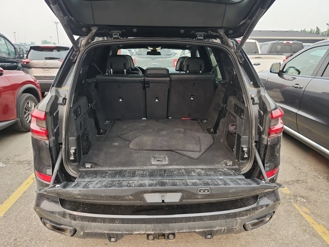 BMW X5 xDrive40i - автомобили, коли, обяви за нови и употребявани 7