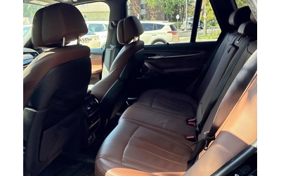 BMW X5 xDrive35i - автомобили, коли, обяви за нови и употребявани 10