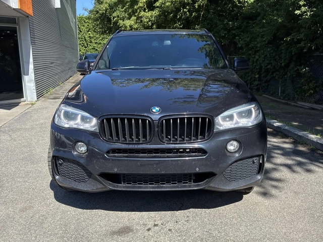 BMW X5 xDrive35i - автомобили, коли, обяви за нови и употребявани 1