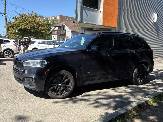 BMW X5 xDrive35i - автомобили, коли, обяви за нови и употребявани 2