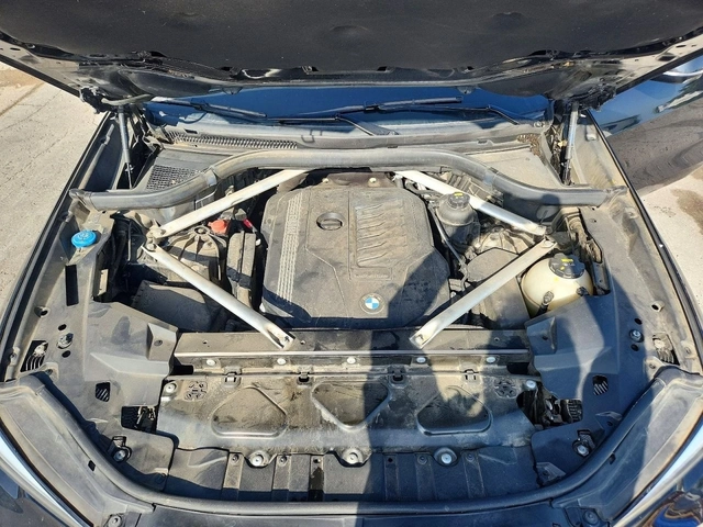BMW X5 xDrive40i - автомобили, коли, обяви за нови и употребявани 11