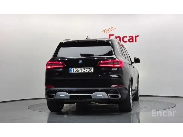 BMW X5 xDrive40i xLine | 360  Камера | Панорама | Memory - автомобили, коли, обяви за нови и употребявани 3