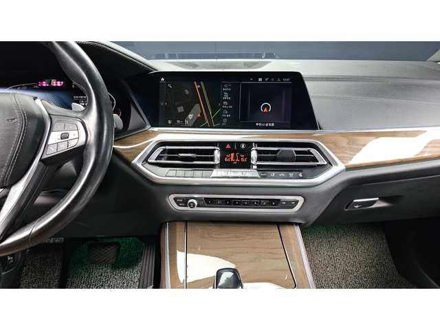 BMW X5 xDrive30d xLine | HUD | Адаптивен круиз | Панорама - автомобили, коли, обяви за нови и употребявани 11