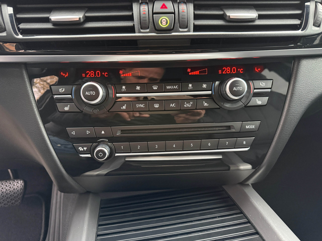 BMW X5 M50d Mpack 381hp FULL - автомобили, коли, обяви за нови и употребявани 24