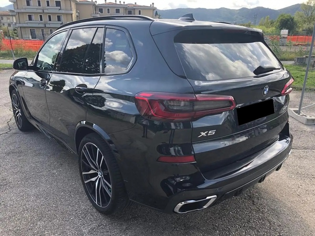 BMW X5 X5 3.0d xDrive M-Pack - автомобили, коли, обяви за нови и употребявани 2