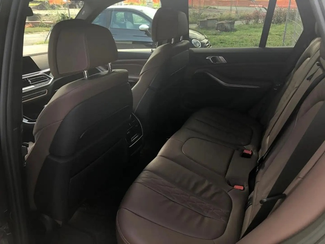 BMW X5 X5 3.0d xDrive M-Pack - автомобили, коли, обяви за нови и употребявани 7