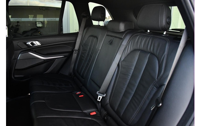 BMW X5 X5 M50d  - автомобили, коли, обяви за нови и употребявани 9