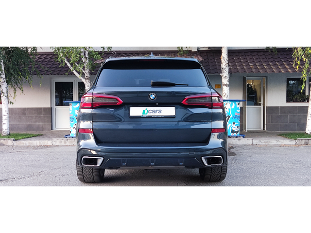 BMW X5 xDrive 40I - автомобили, коли, обяви за нови и употребявани 6