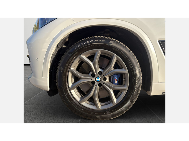 BMW X5 xDrive30d - автомобили, коли, обяви за нови и употребявани 4