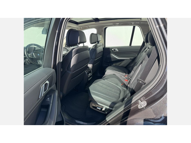 BMW X5 xDrive40d - автомобили, коли, обяви за нови и употребявани 9