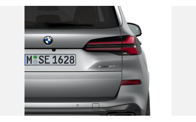BMW X5 xDrive40d - автомобили, коли, обяви за нови и употребявани 6