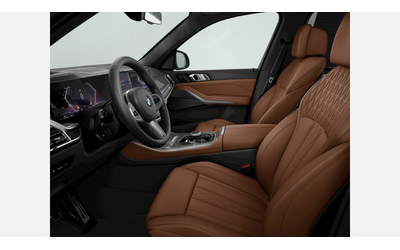 BMW X5 xDrive40d - автомобили, коли, обяви за нови и употребявани 7