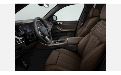 BMW X5 xDrive40d - автомобили, коли, обяви за нови и употребявани 7