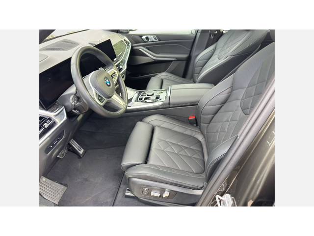 BMW X5 xDrive40i - автомобили, коли, обяви за нови и употребявани 5