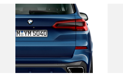 BMW X5 xDrive40i - автомобили, коли, обяви за нови и употребявани 6