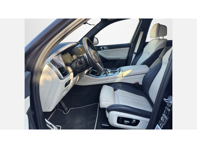 BMW X5 xDrive40i - автомобили, коли, обяви за нови и употребявани 5