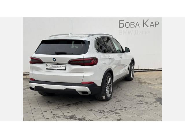 BMW X5 xDrive45e - автомобили, коли, обяви за нови и употребявани 1
