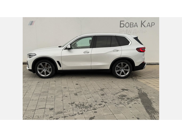 BMW X5 xDrive45e - автомобили, коли, обяви за нови и употребявани 2