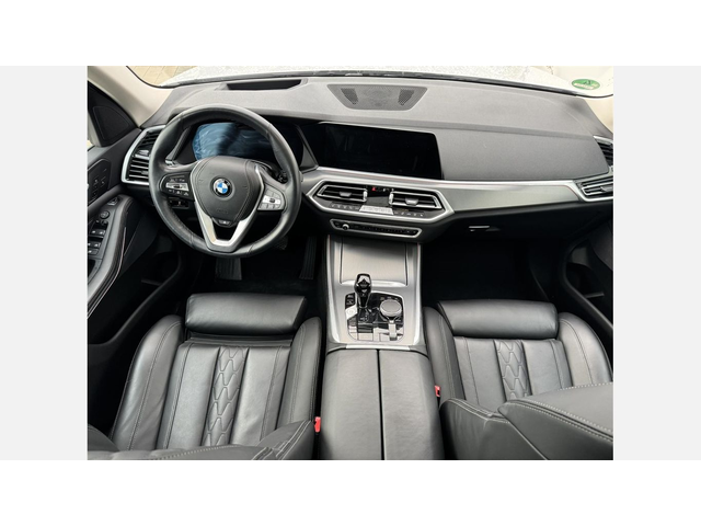 BMW X5 xDrive45e - автомобили, коли, обяви за нови и употребявани 5