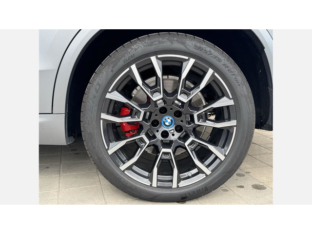 BMW X5 xDrive50e - автомобили, коли, обяви за нови и употребявани 4