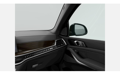 BMW X5 xDrive50e - автомобили, коли, обяви за нови и употребявани 9