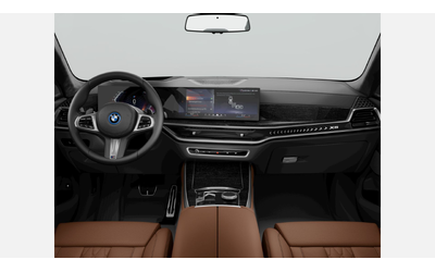 BMW X5 xDrive50e - автомобили, коли, обяви за нови и употребявани 9