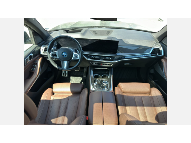BMW X5 xDrive50e - автомобили, коли, обяви за нови и употребявани 6