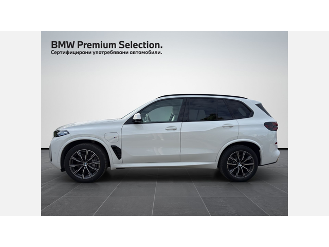 BMW X5 xDrive50e - автомобили, коли, обяви за нови и употребявани 2