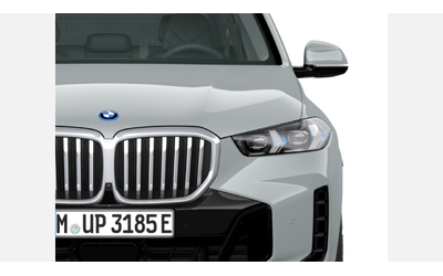 bmw-x5-xdrive50e - 5